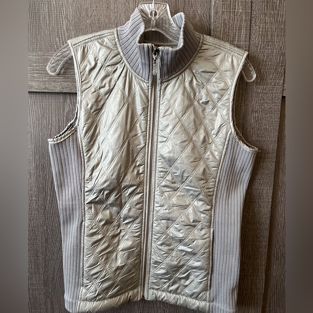Prana Vest